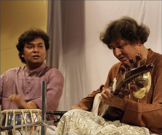 A visiting recital, strings and tabla