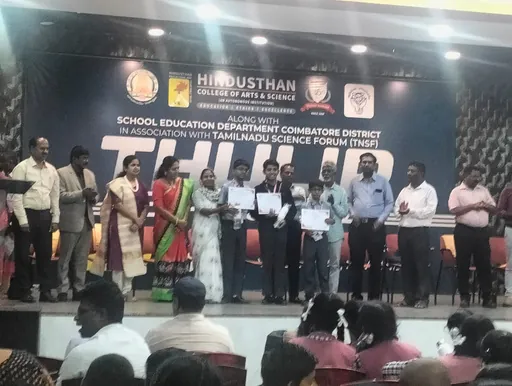 CIRS students with their certificates at the Science Quiz and Expo